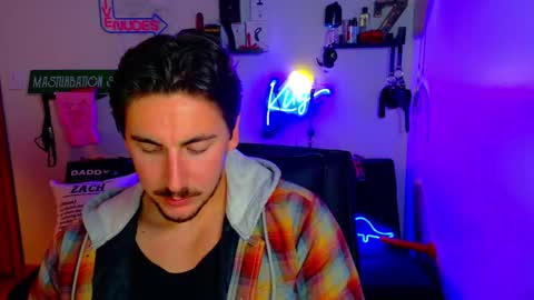 Snapshot of zach_rhyder chatting on October 27, 2025, 12:26 am Zach Rhyder online show from October 27, 2025, 12:26 am