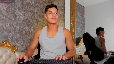 zack_deen online show from October 31, 2025, 7:37 pm