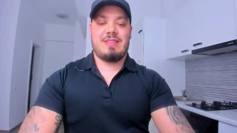 Snapshot of zackconnorsx chatting on April 24, 2026, 8:55 pm Zack online show from April 24, 2026, 8:55 pm