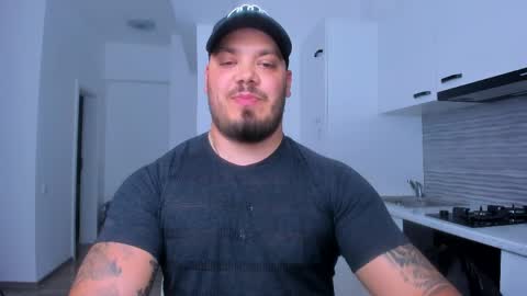 Snapshot of zackconnorsx chatting on May 20, 2026, 9:21 pm Zack online show from May 20, 2026, 9:21 pm