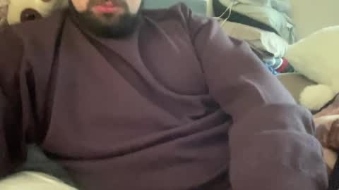 zackfu19 online show from November 7, 2025, 5:24 pm