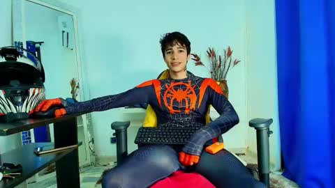 Snapshot of zacktk7 chatting on February 15, 2025, 8:11 pm zack online show from February 15, 2025, 8:11 pm