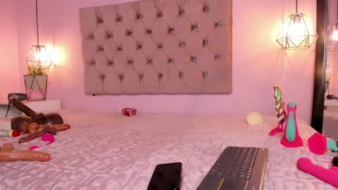 zafira online show from January 21, 2025, 5:41 pm