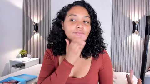 zafira online show from January 11, 2026, 1:49 pm