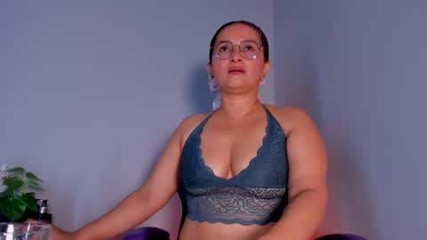 Zafiro Brown online show from June 14, 2026, 4:14 am