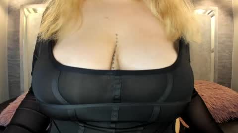 Claire  online show from May 10, 2026, 7:24 am