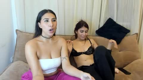 Snapshot of zafiro_lee chatting on June 5, 2026, 6:52 am zafiro_lee online show from June 5, 2026, 6:52 am