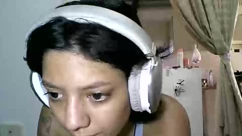 Zafiro online show from May 20, 2026, 3:07 pm