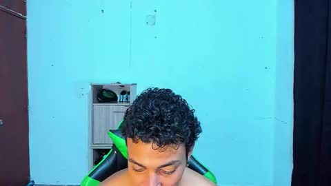 Snapshot of zafirocum chatting on March 11, 2026, 10:10 am BiG Zafiro online show from March 11, 2026, 10:10 am