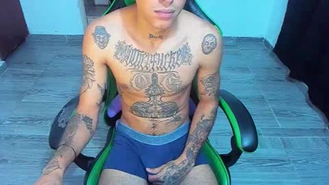 Snapshot of zafirocum chatting on March 24, 2026, 12:43 pm BiG Zafiro online show from March 24, 2026, 12:43 pm