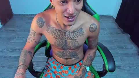 BiG Zafiro online show from May 26, 2026, 11:39 am