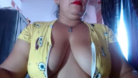 Snapshot of zahi_willx chatting on May 3, 2026, 7:42 pm Zahi ... wants to play with everyone...yessss online show from May 3, 2026, 7:42 pm