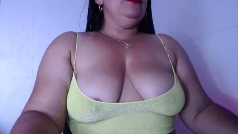 Snapshot of zahi_willx chatting on May 19, 2026, 3:07 pm Zahi ... wants to play with everyone...yessss online show from May 19, 2026, 3:07 pm