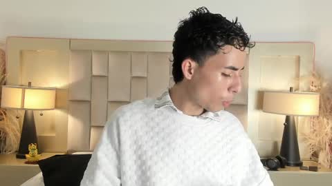 zahir_ashar online show from April 6, 2026, 10:54 pm