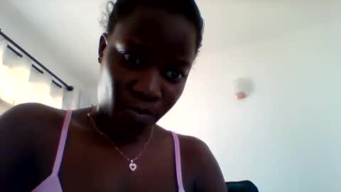 zainxxxx online show from November 8, 2025, 12:05 pm