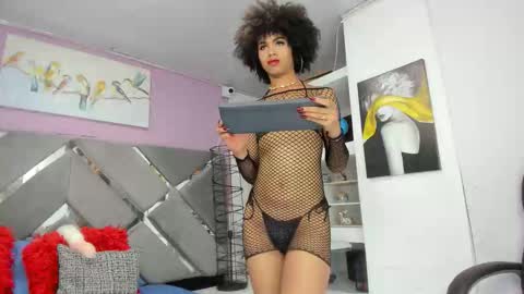 Snapshot of zaira_sofiaa_ chatting on May 18, 2026, 2:29 am ZAIRA online show from May 18, 2026, 2:29 am