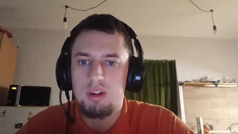 Snapshot of zairekane chatting on March 4, 2026, 9:10 pm Zack online show from March 4, 2026, 9:10 pm