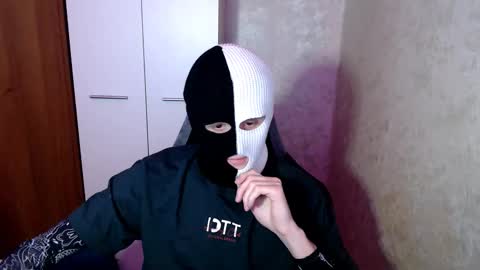 Snapshot of zaki_xx chatting on February 22, 2026, 5:19 am zaki online show from February 22, 2026, 5:19 am