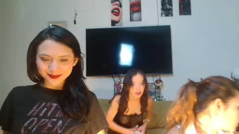 zandra6ghal online show from November 6, 2025, 6:53 pm