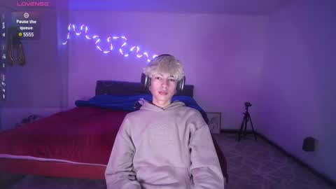 Tiiago Mallz online show from January 16, 2025, 2:19 am