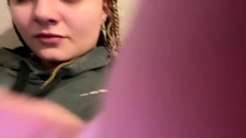 zapxxx69 online show from March 14, 2026, 1:23 am