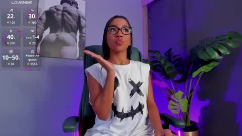 Zara online show from February 21, 2026, 12:06 pm