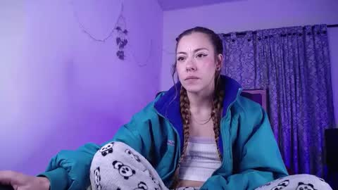 Zara online show from March 8, 2025, 5:38 am