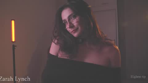 Miss Lynch   Next show  2911 online show from March 31, 2026, 3:08 am