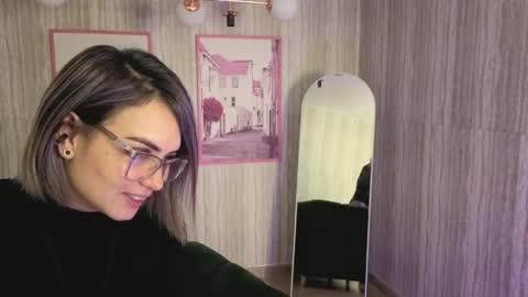 Snapshot of zarcasutra_t chatting on May 8, 2026, 1:49 pm Isabella online show from May 8, 2026, 1:49 pm