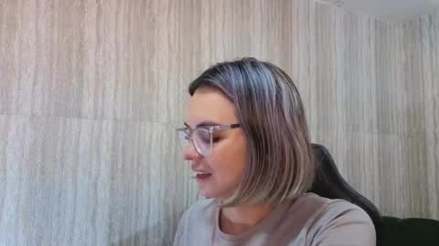Snapshot of zarcasutra_t chatting on May 14, 2026, 1:18 pm Isabella online show from May 14, 2026, 1:18 pm