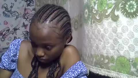 zarinamarlin online show from May 15, 2026, 4:03 pm