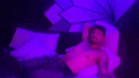 zayden online show from February 14, 2026, 9:33 pm