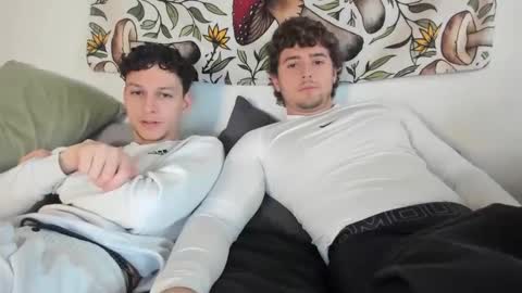 Snapshot of zaylanez chatting on February 11, 2025, 10:50 pm Zay lanez online show from February 11, 2025, 10:50 pm