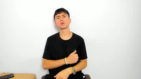 Snapshot of zayn_blaze chatting on September 8, 2025, 7:02 pm zayn_blaze online show from September 8, 2025, 7:02 pm