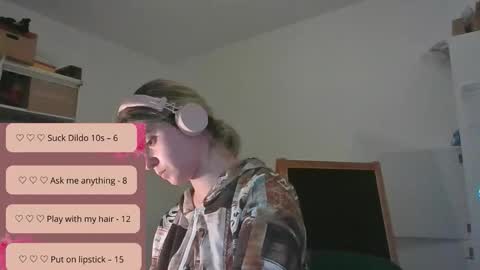 zazbella online show from February 6, 2026, 7:50 pm