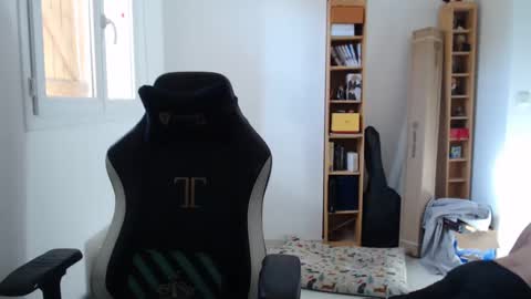 Grizzly Bear online show from September 25, 2025, 8:40 am