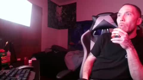 zdaddy9827 online show from April 26, 2026, 8:45 am