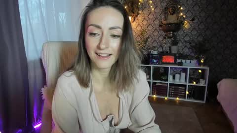 Snapshot of zefir_ka_ chatting on December 9, 2024, 12:19 pm Zefir ka online show from December 9, 2024, 12:19 pm