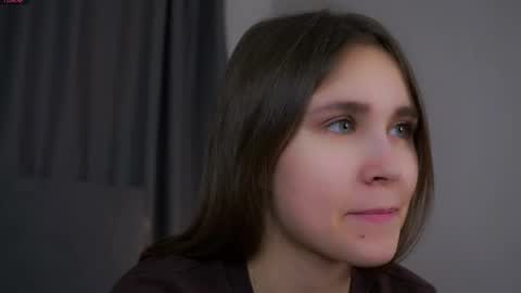 Emilia online show from January 11, 2026, 9:09 pm