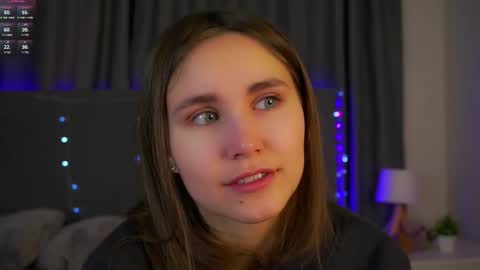 Emilia online show from January 19, 2026, 1:31 am