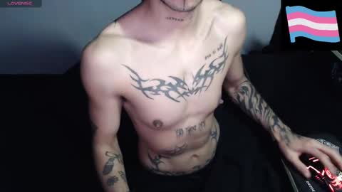 Snapshot of zeldrissss chatting on February 12, 2025, 3:05 pm Zeldris online show from February 12, 2025, 3:05 pm