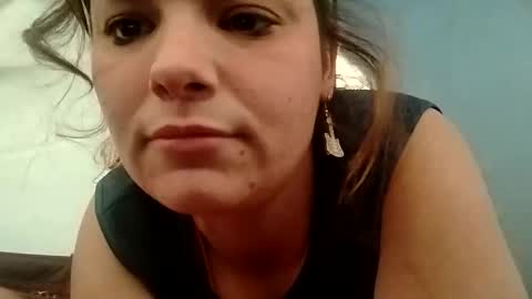 KENDAL Kaylee online show from December 19, 2025, 7:10 pm