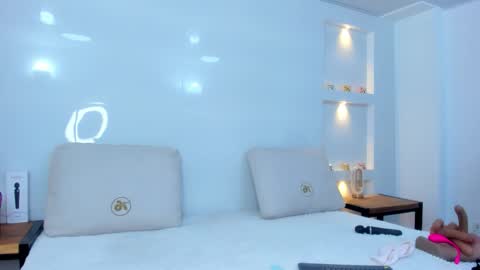 Snapshot of zenda_evans chatting on October 21, 2025, 4:13 am Zenda Evans online show from October 21, 2025, 4:13 am