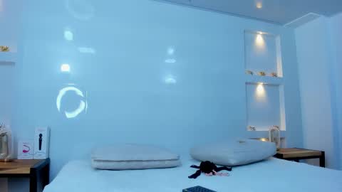 Snapshot of zenda_evans chatting on December 20, 2025, 4:30 am Zenda Evans online show from December 20, 2025, 4:30 am