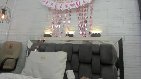 Snapshot of zenda_evans chatting on February 7, 2026, 10:30 am Zenda Evans online show from February 7, 2026, 10:30 am