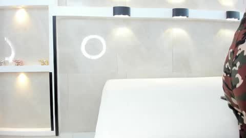 Snapshot of zenda_evans chatting on February 20, 2026, 4:09 am Zenda Evans online show from February 20, 2026, 4:09 am