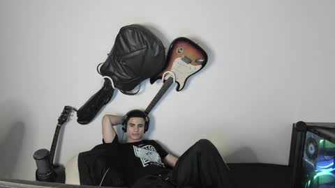 Snapshot of zenhzu chatting on December 19, 2024, 6:34 am zenzhu online show from December 19, 2024, 6:34 am