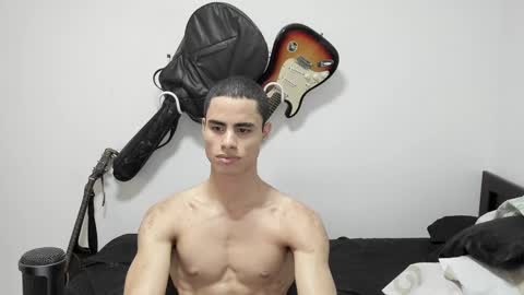 Snapshot of zenhzu chatting on January 12, 2025, 8:03 pm zenzhu online show from January 12, 2025, 8:03 pm