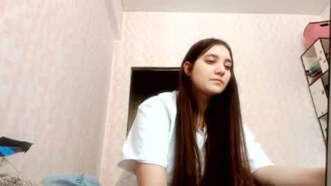 Snapshot of zeniabrossoit chatting on March 2, 2026, 7:15 am zeniabrossoit online show from March 2, 2026, 7:15 am