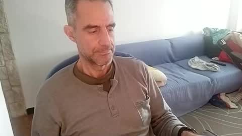 zenikk online show from April 5, 2026, 3:31 pm